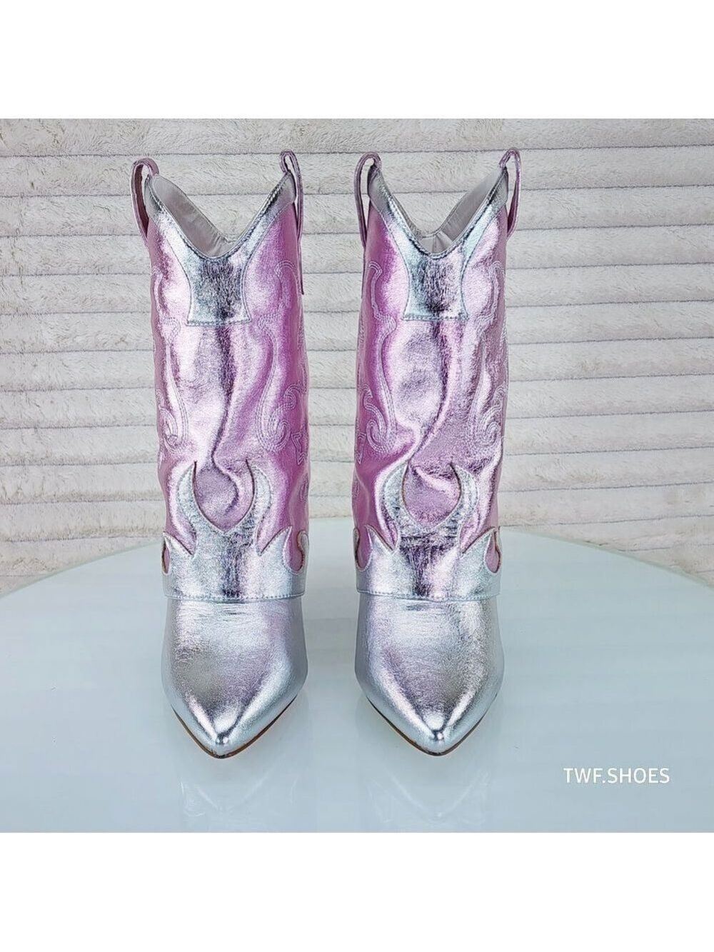 Show Off By Azalea Wang Silver Metallic Fold Over Western Wedge Ankle Boots - Picture 8 of 10
